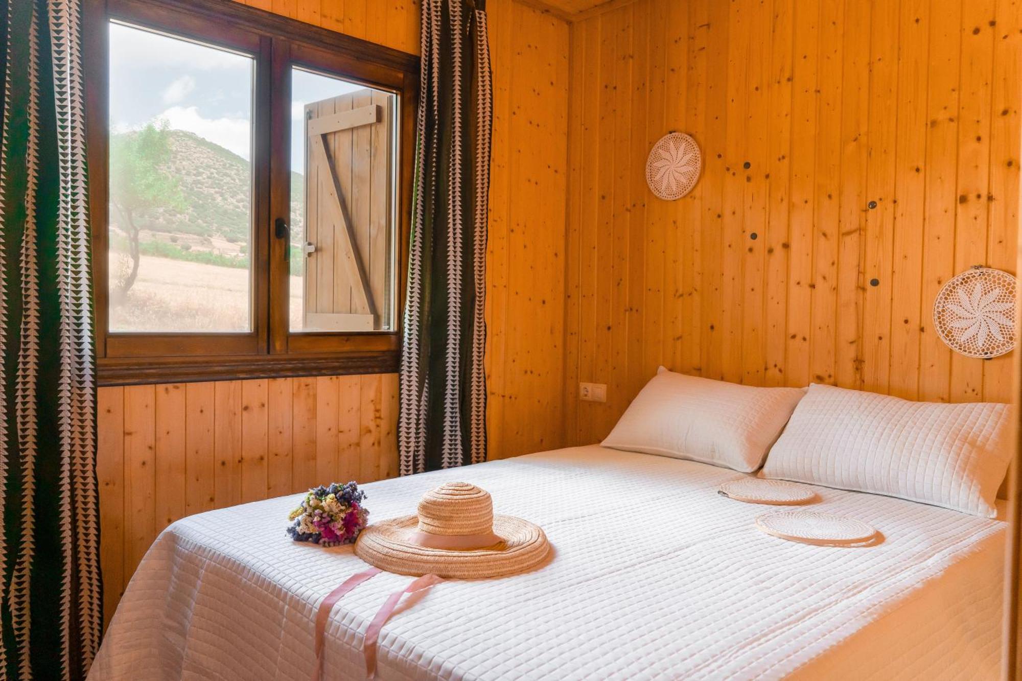Aldea Los Odres - Cabanas De Madera De 1ª Con Piscina Privada Y Bbq En La Puerta Moratalla  Zimmer foto